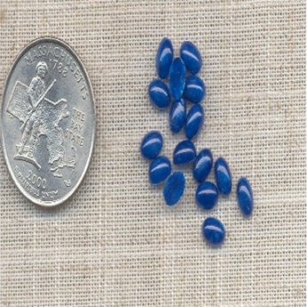 75 VINTAGE LAPIS ACRYLIC 6X4mm OVAL CABOCHONS 75 VINTAGE LAPIS ACRYLIC 6X4mm OVAL CABOCHONS