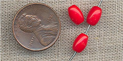 100 VINTAGE GLASS 8x5mm CHERRY REDS OVAL BEADS 100 VINTAGE GLASS 8x5mm CHERRY REDS OVAL BEADS