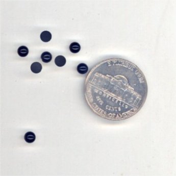 100 VINTAGE 4mm ROUND JET GLASS CABOCHONS 100 VINTAGE 4mm ROUND JET GLASS CABOCHONS