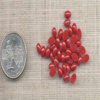 100 VINTAGE CORNELIAN 6X4mm OVAL CABOCHONS 100 VINTAGE CORNELIAN 6X4mm OVAL CABOCHONS