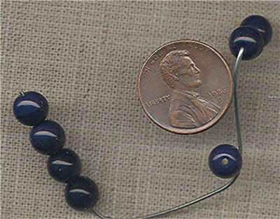 100 VINTAGE GLASS 7mm. NAVY BLUE ROUND BEADS 100 VINTAGE GLASS 7mm. NAVY BLUE ROUND BEADS