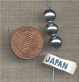100 VINTAGE GLASS 8mm SILVER PEARL ROUND BEADS 100 VINTAGE GLASS 8mm SILVER PEARL ROUND BEADS